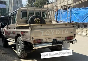 Toyota Land Cruiser 2018 Beige