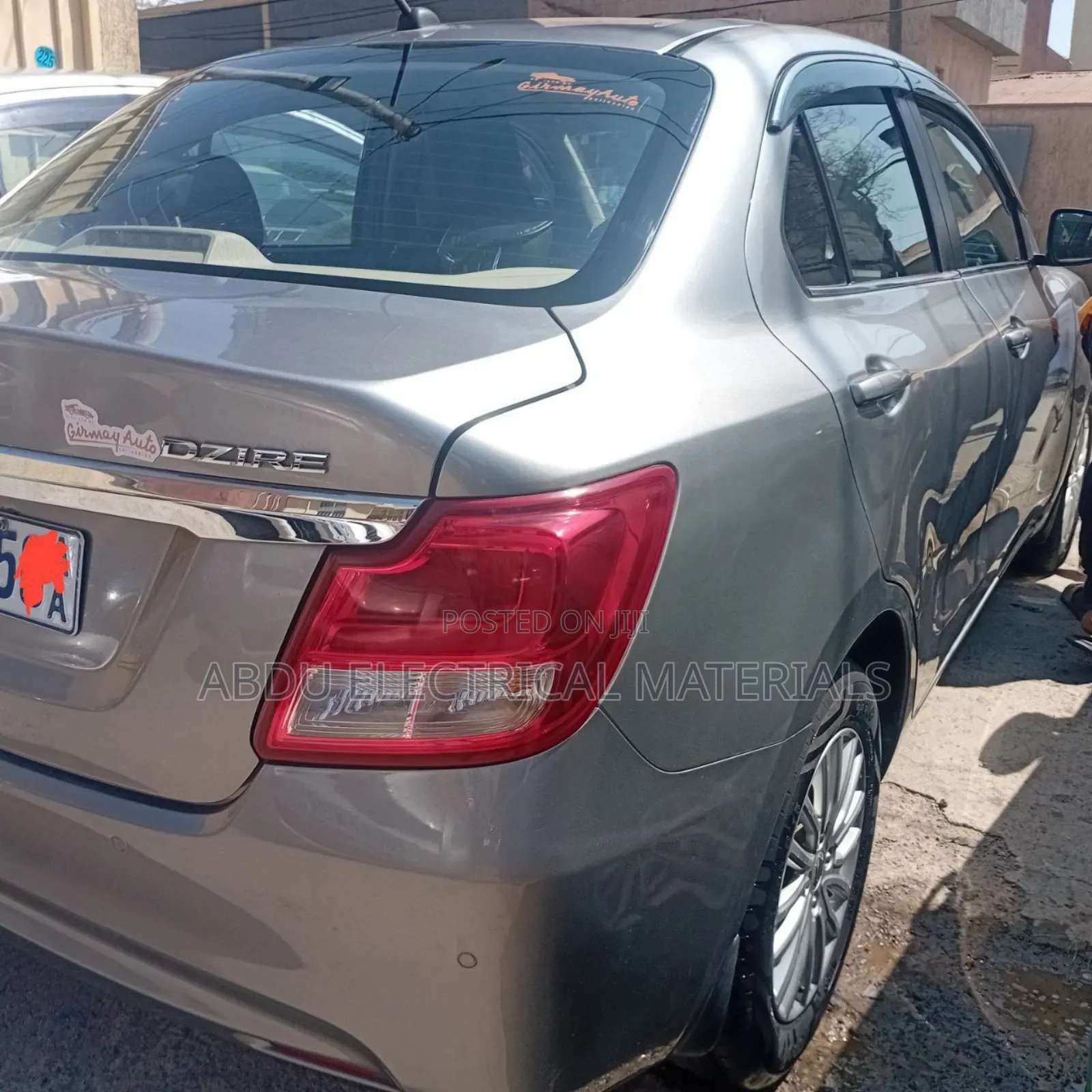 Suzuki Dzire 2022 Silver