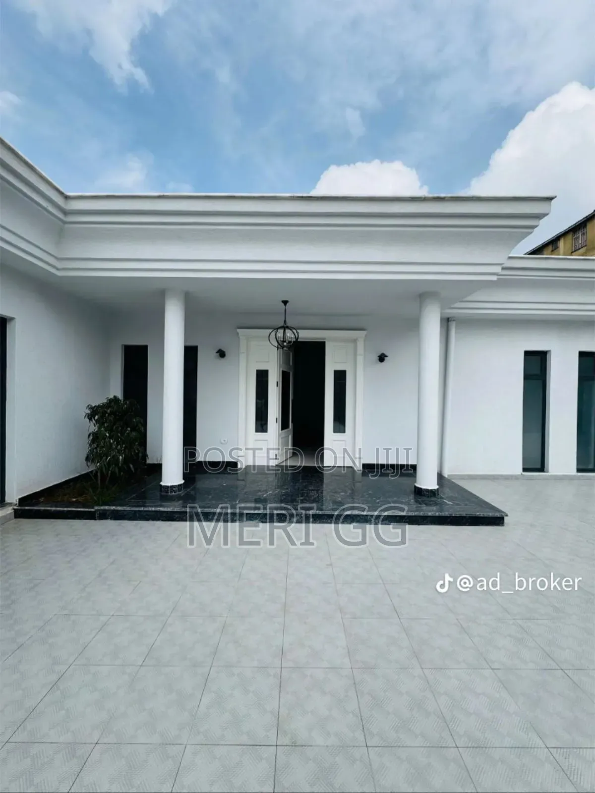 Furnished 7bdrm Villa in Ayat, Bole for sale