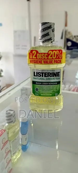 Photo - Natural Green Tea Mouth Wash