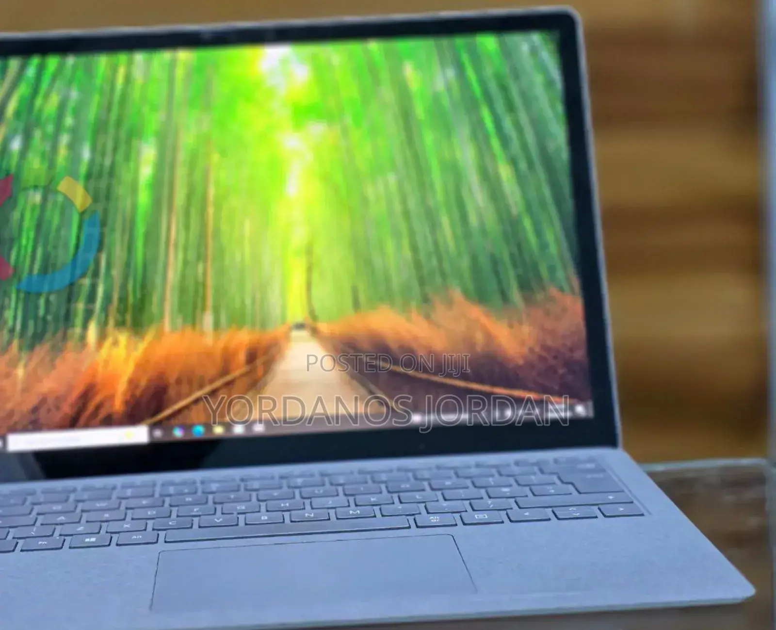 New Laptop Microsoft Surface 8GB Intel Core I5 SSD 512GB