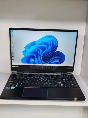 New Laptop Acer Predator Helios 300 16GB Intel Core I9 SSD 512GB