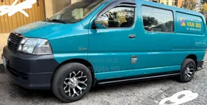 Photo - Toyota HiAce 2008 Blue