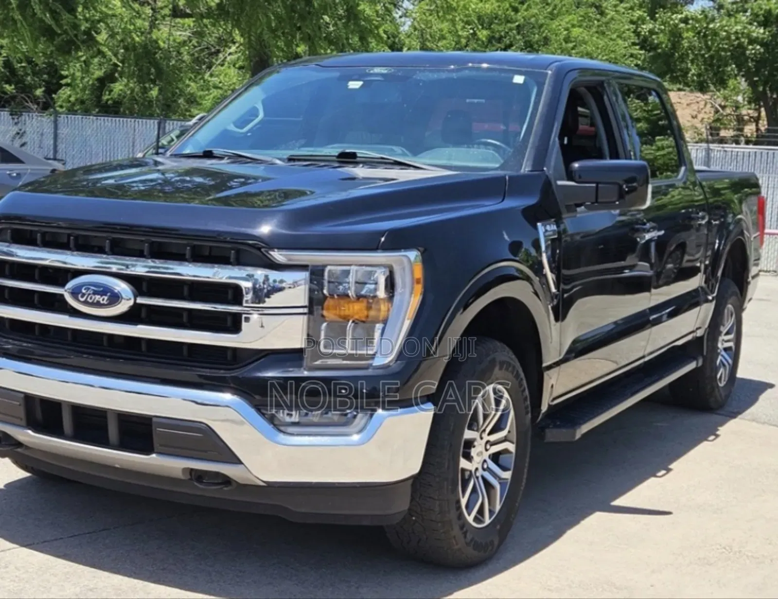 Ford F-150 LARIAT 2022 Matt Black