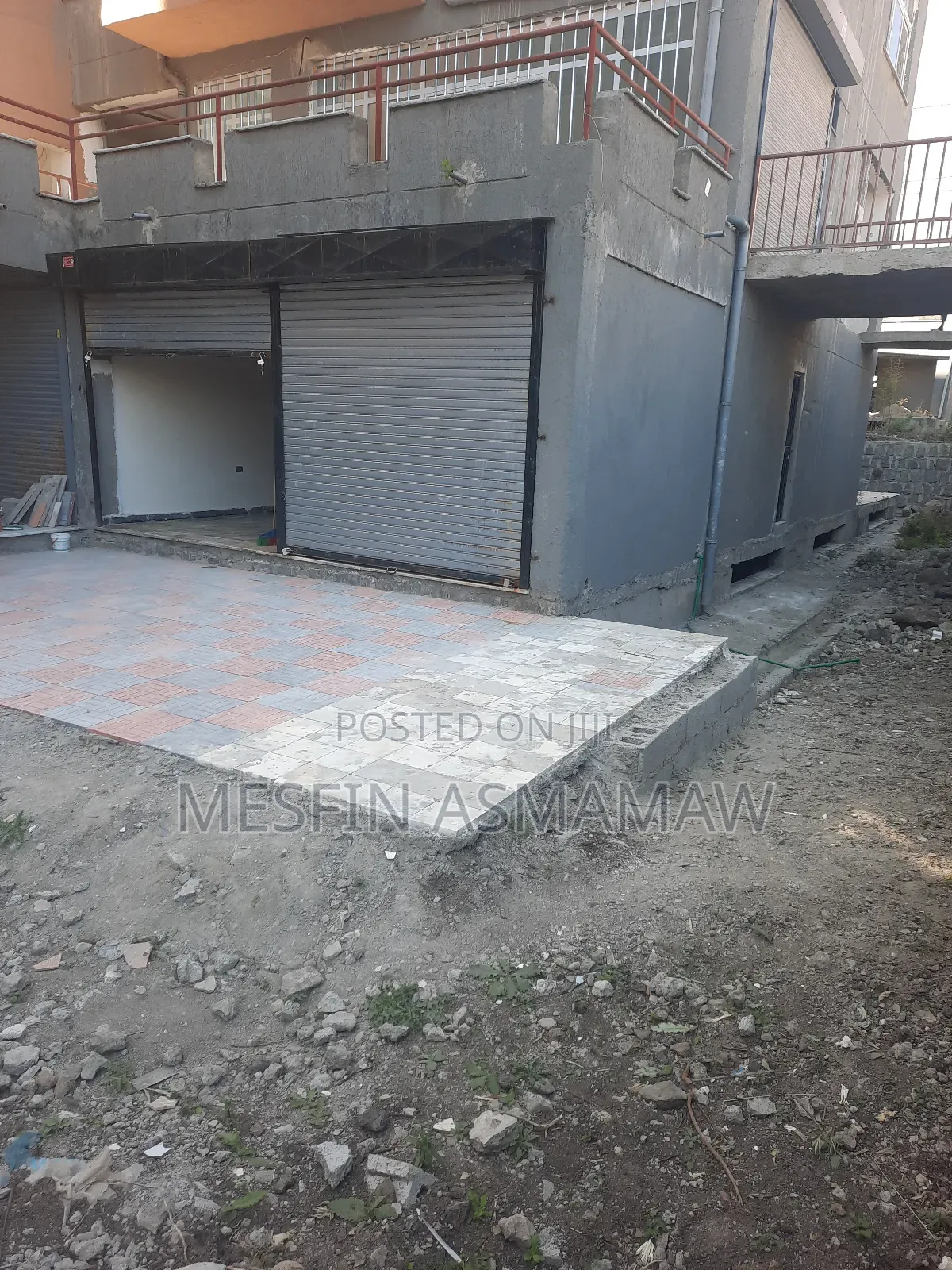 ኮንደሚኒየም ሱቅ ኪራይ