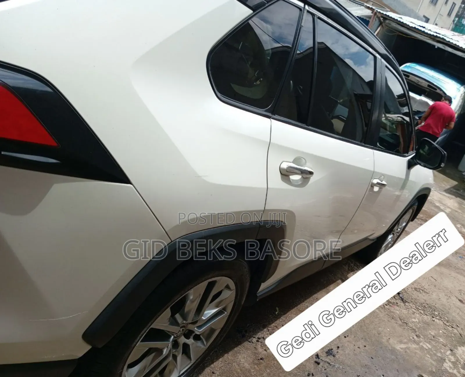 Toyota RAV4 2020 White