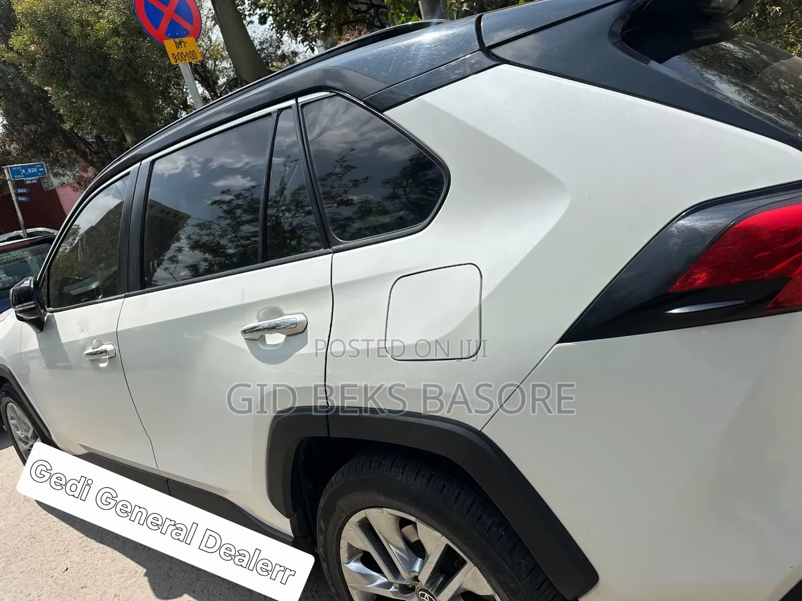 Toyota RAV4 2020 White