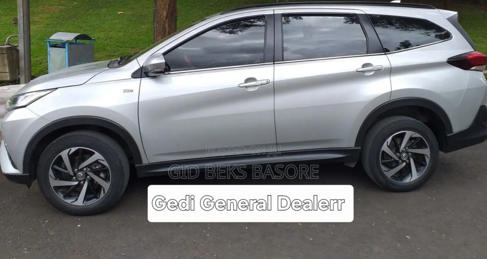 Toyota Rush 2021 Silver