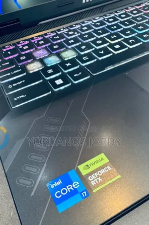 New Laptop MSI Crosshair 17 16GB Intel Core I7 SSD 1T