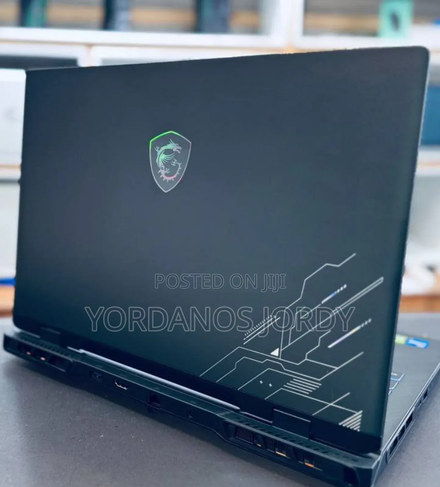 New Laptop MSI Crosshair 17 16GB Intel Core I7 SSD 1T