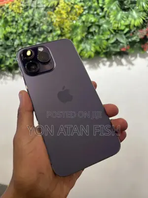 Photo - Apple iPhone 14 Pro Max 128 GB Purple