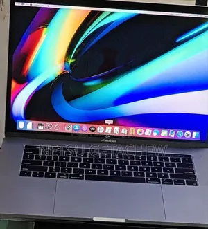 Photo - New Laptop Apple MacBook Pro M1 32GB Intel Core I9 SSD 512GB