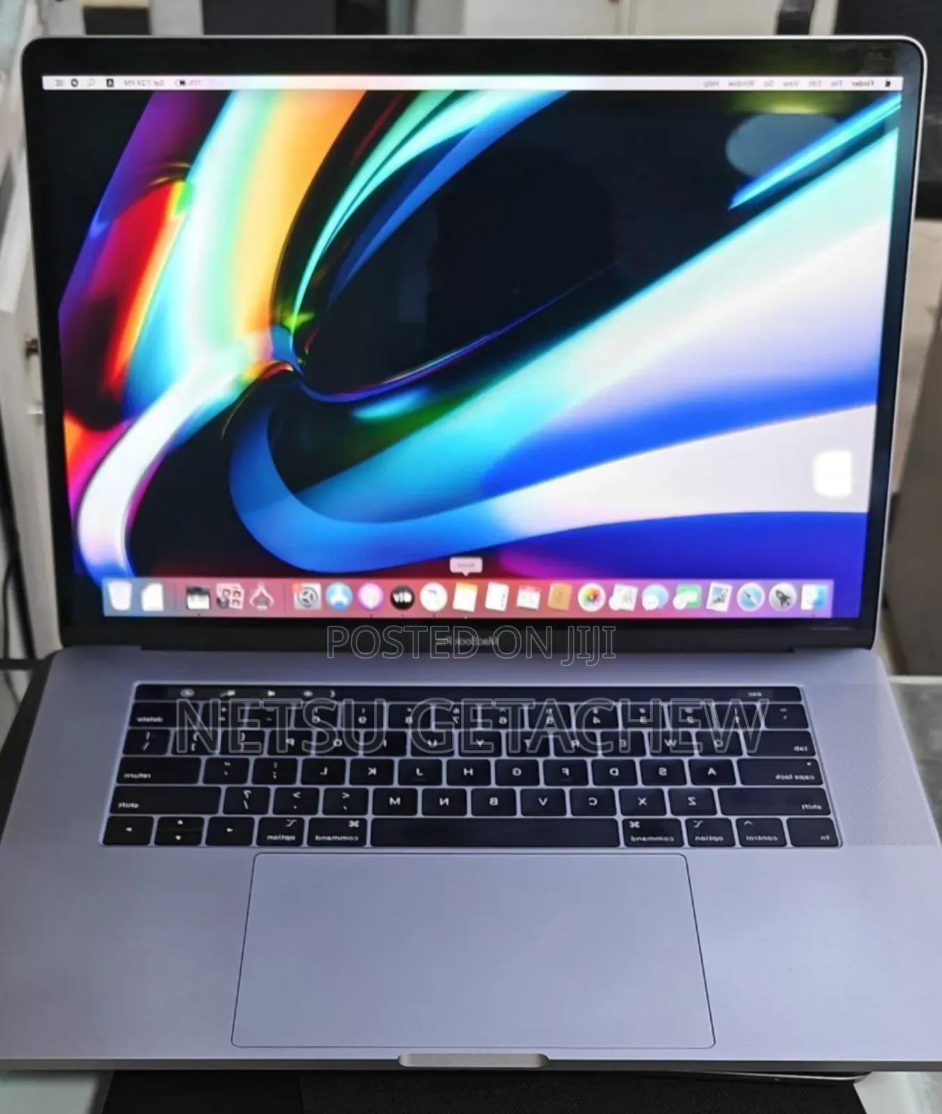 New Laptop Apple MacBook Pro M1 32GB Intel Core I9 SSD 512GB
