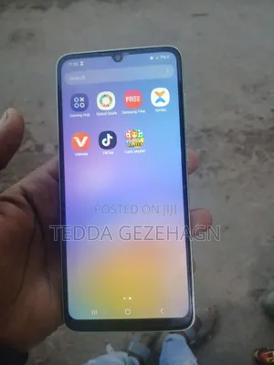 Samsung Galaxy A05 64 GB Gray