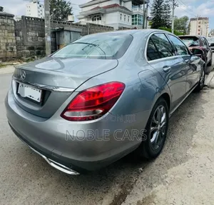Mercedes-Benz C180 2015 Gray