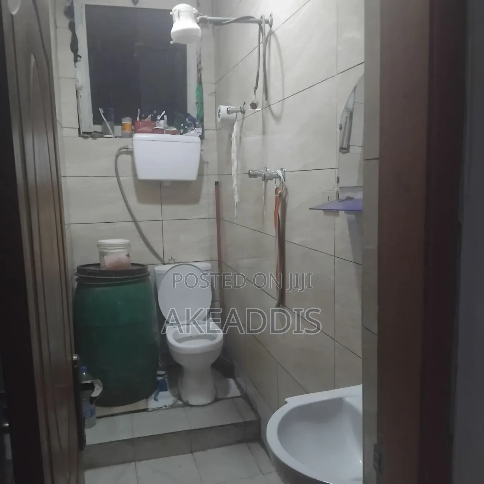 Furnished 2bdrm Condo in መሪ ሎቄ, Bole for sale