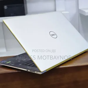 Photo - New Laptop Dell XPS 15 32GB Intel Core I9 SSD 1T