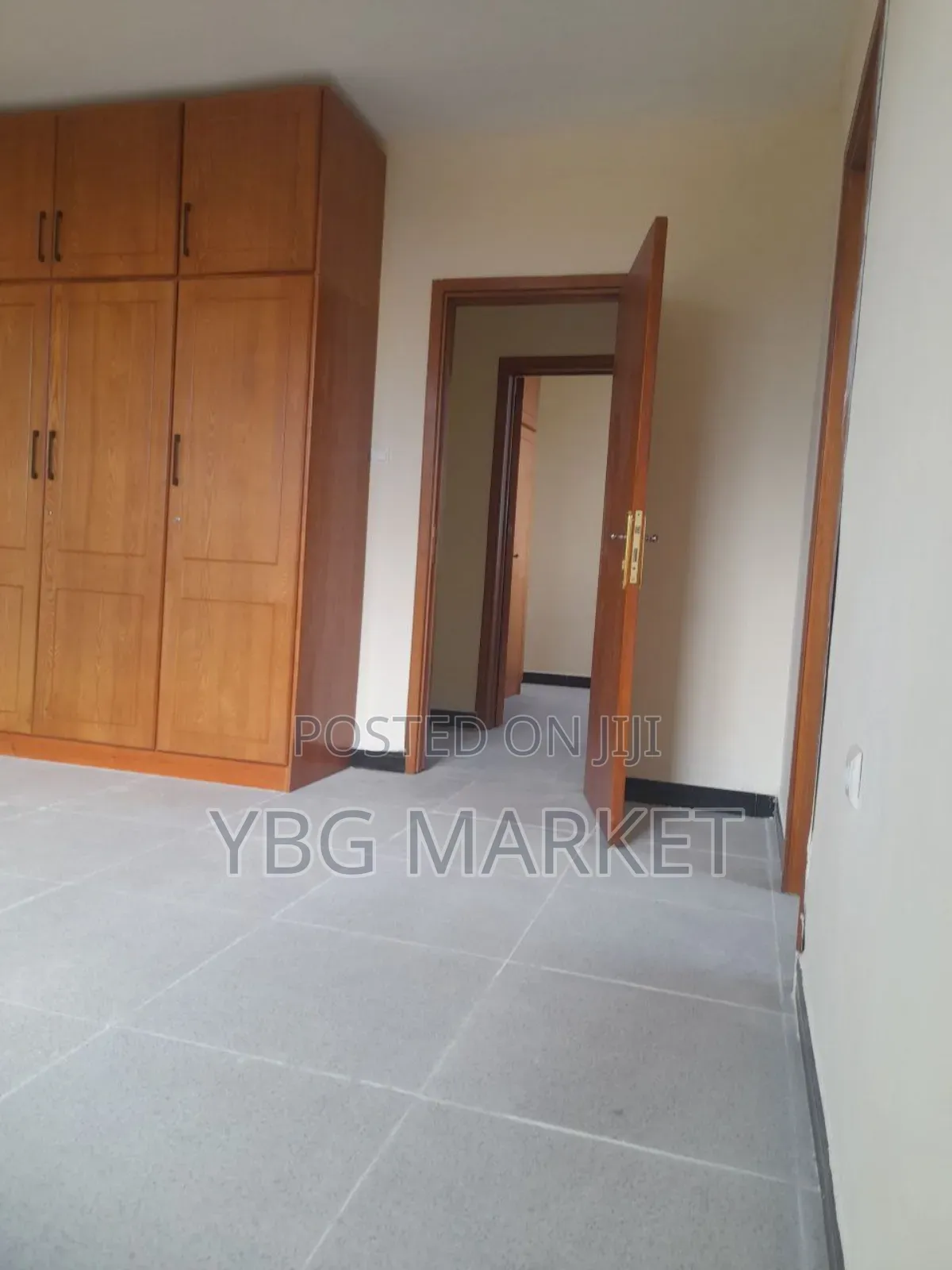 Furnished 3bdrm House in Ayat Real Estate, Yeka for sale