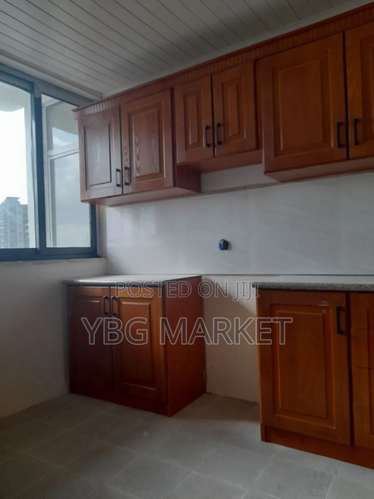 Furnished 3bdrm House in Ayat Real Estate, Yeka for sale