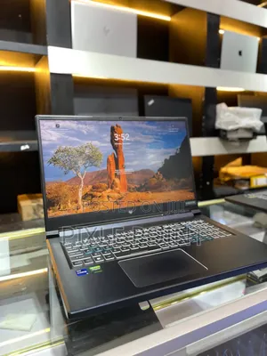 New Laptop Acer Predator Helios 16 16GB Intel Core I9 SSD 1T