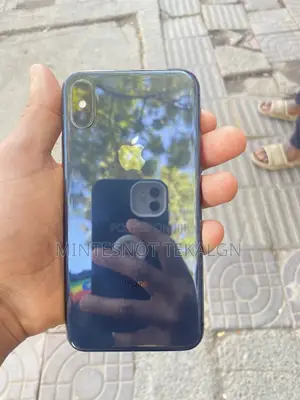 Apple iPhone X 64 GB Black