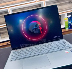 Photo - New Laptop Dell Inspiron 15 16GB Intel Core Ultra 7 SSD 1T