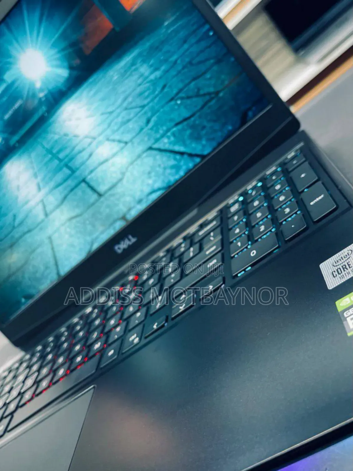 New Laptop Dell Inspiron 15 16GB Intel Core I7 SSHD (Hybrid) 512GB