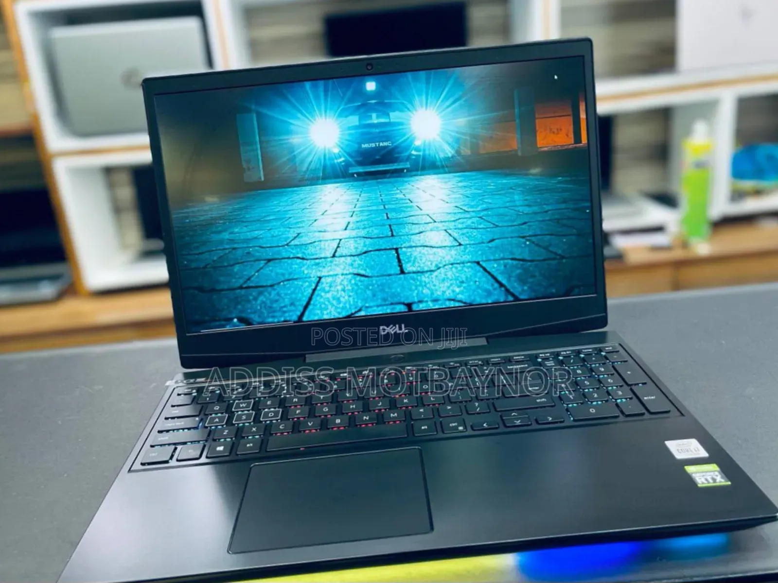 New Laptop Dell Inspiron 15 16GB Intel Core I7 SSHD (Hybrid) 512GB