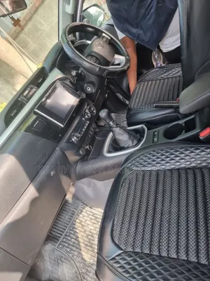 Toyota Hilux 2019 Gray