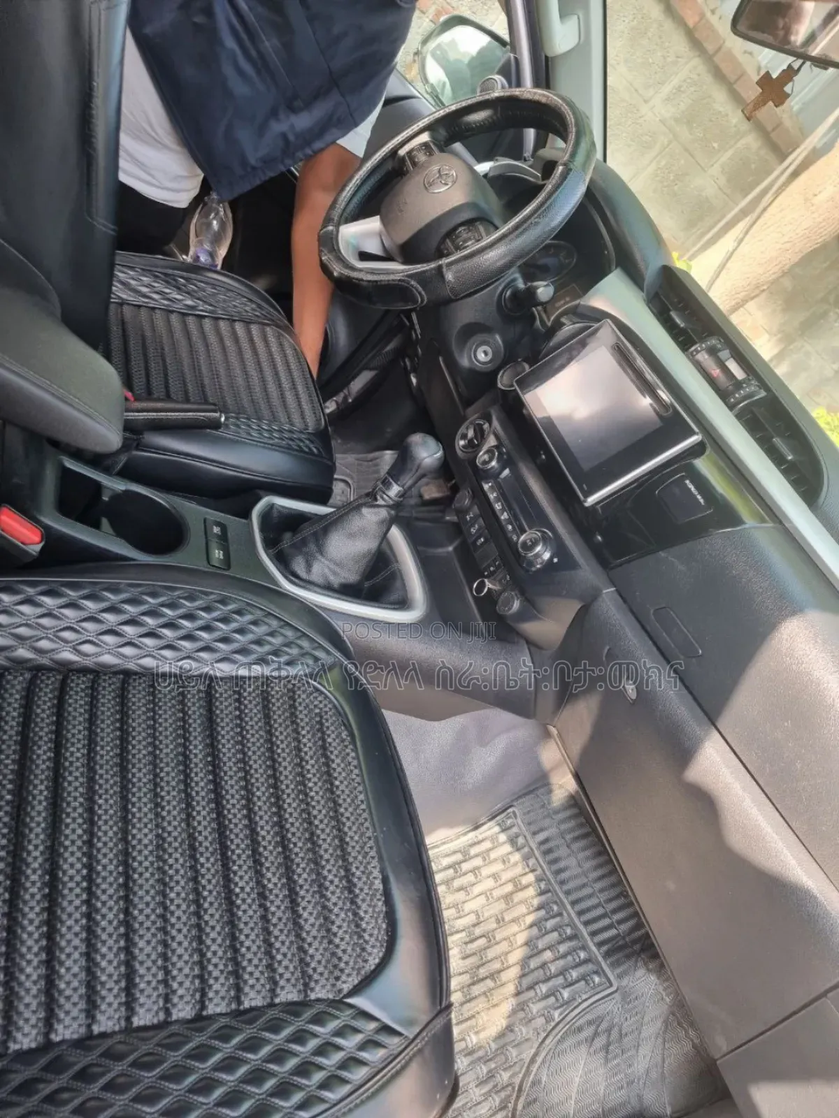 Toyota Hilux 2019 Gray