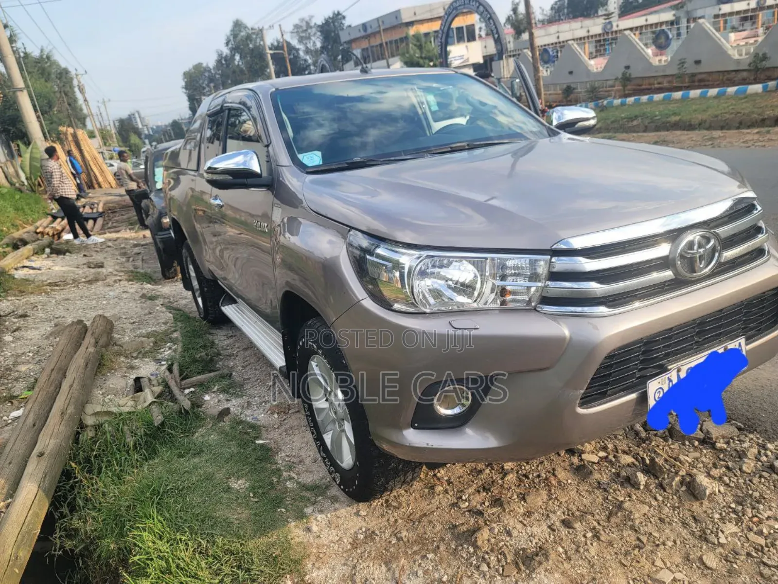 Toyota Hilux 2017 Brown