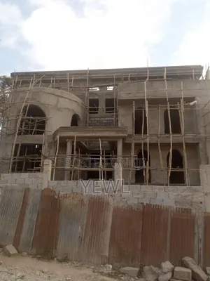 Photo - 7bdrm House In Yeka For Sale
