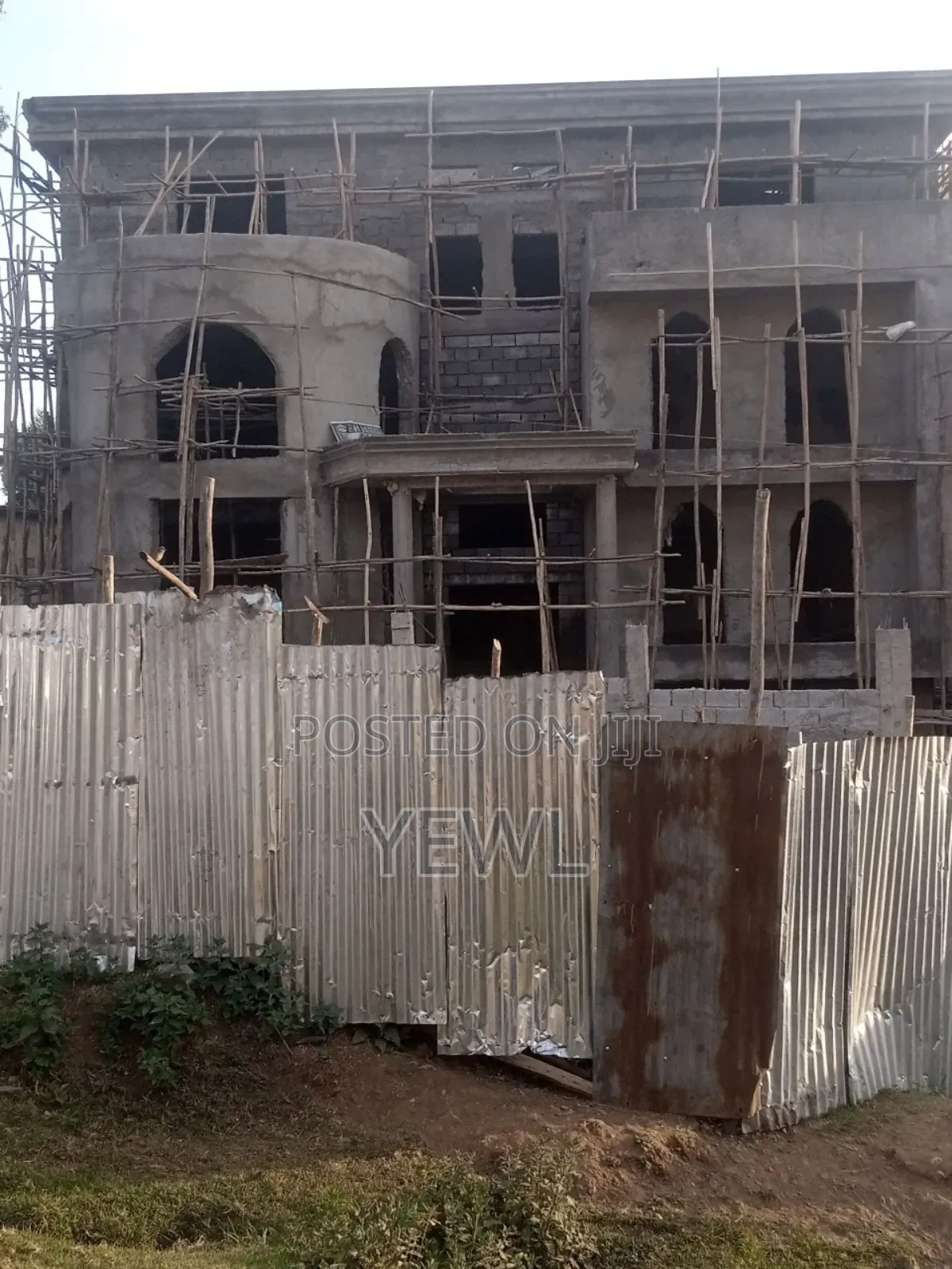 7bdrm House In Yeka For Sale