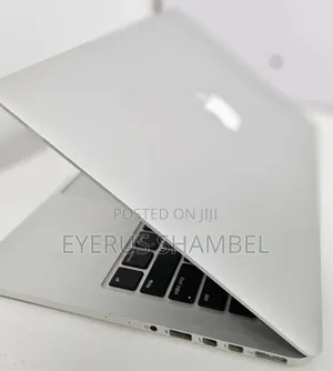 Photo - New Laptop Apple MacBook Pro M1 8GB Intel Core I5 SSD 128GB
