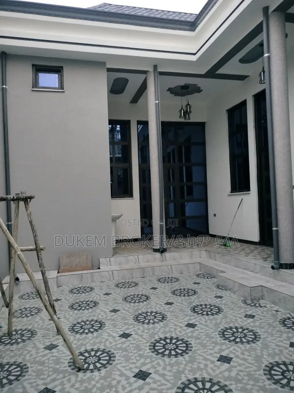 Furnished 2bdrm House in ገብረኤል አከባቢ, East Shewa for sale
