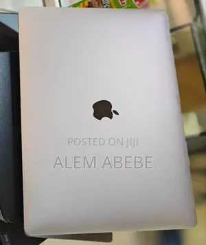 New Laptop Apple MacBook Pro 2019 32GB Intel Core I9 SSD 512GB