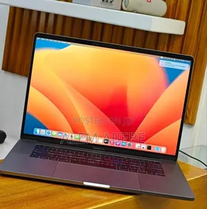 New Laptop Apple MacBook Pro 2019 32GB Intel Core I9 SSD 1T