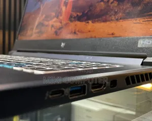 New Laptop Acer Predator Helios 300 16GB Intel Core i9 SSD 1T