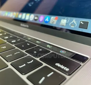 New Laptop Apple MacBook Pro 2019 64GB Intel Core I9 SSD 1T