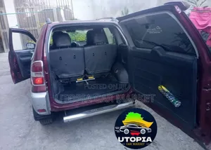 Toyota RAV4 2006 Red