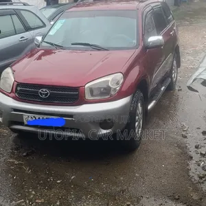 Toyota RAV4 2006 Red