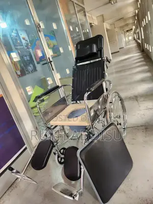 Foldable With Shower Plate Wheelchair較少wheelchair痛楚wheelchair Medical