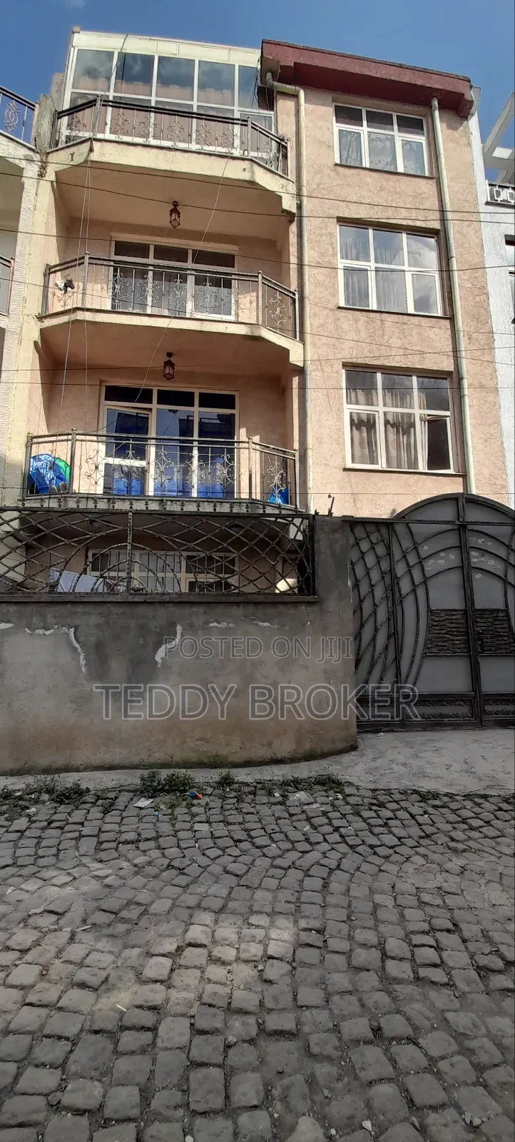 6bdrm House in Haile Garment, Nifas Silk-Lafto for sale