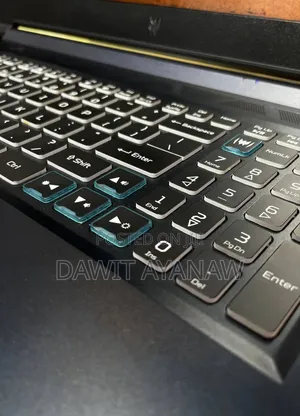 New Laptop Acer Predator Helios 300 16GB Intel Core i9 SSD 512GB