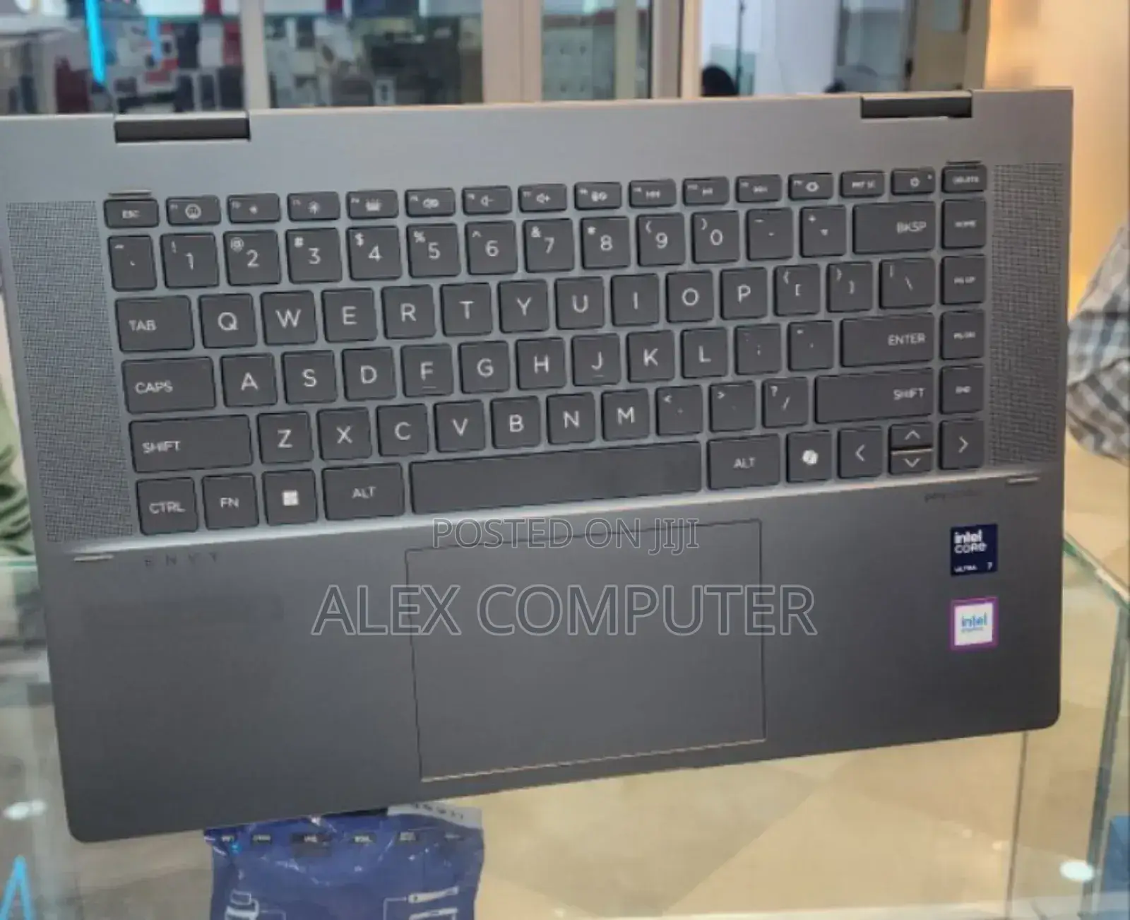 New Laptop HP Envy X360 16GB SSD 1T