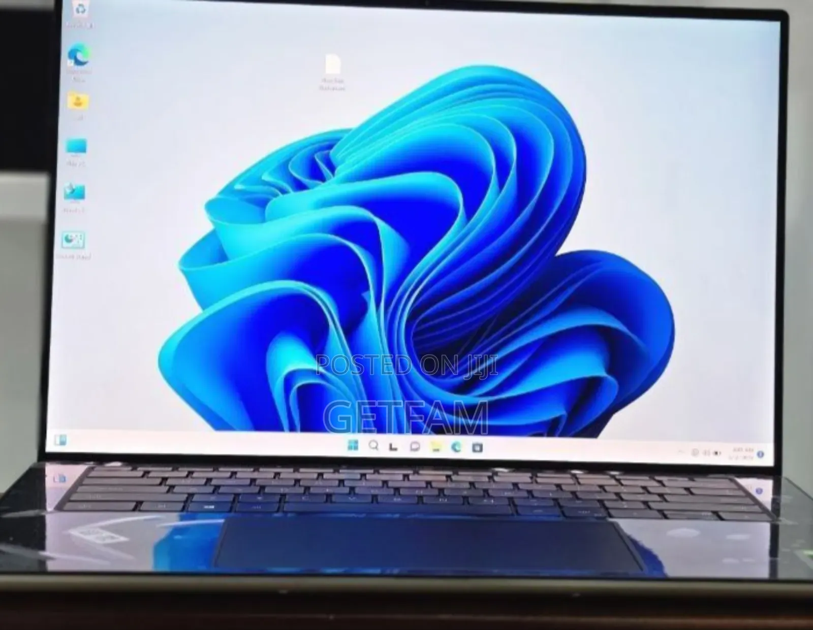 New Laptop Dell XPS 15 32GB Intel Core I9 SSD 1T