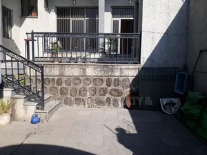 3bdrm Villa in Nasswe Realstate, Nifas Silk-Lafto for rent