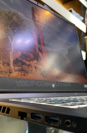 New Laptop Acer Predator Helios 300 16GB Intel Core i9 SSD 1T