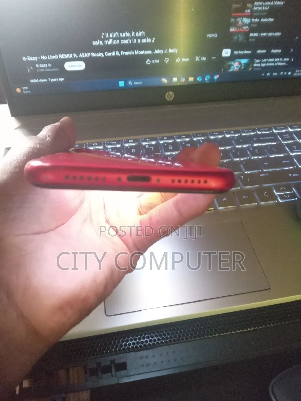 Apple iPhone 11 64 GB Red