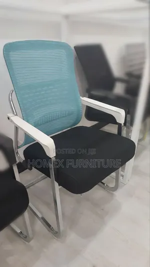 Photo - Strong Mesh Guest Chair – Ideal for Waiting Areas